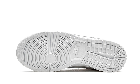 dunk-low-triple-white-2021-sneakee-store