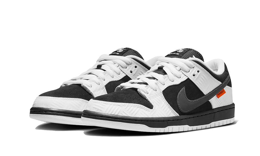 sb-dunk-low-tightbooth-sneakee-store