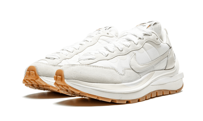 vaporwaffle-sacai-sail-gum-sneakee-store