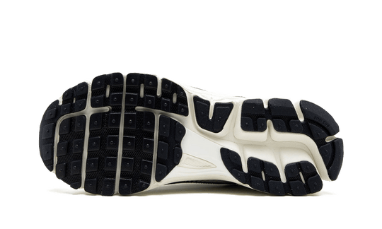 Nike Zoom Vomero 5 Photon Dust - FD0884-025