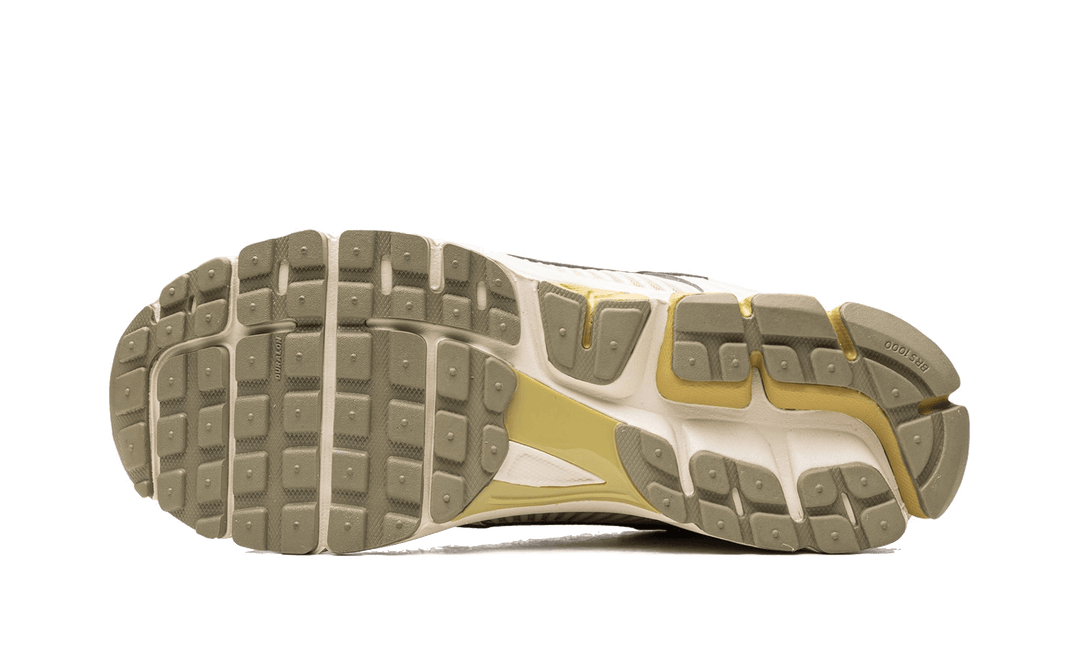 zoom-vomero-5-light-bone-medium-olive-sneakee-store