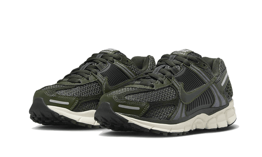 zoom-vomero-5-sequoia-sneakee-store