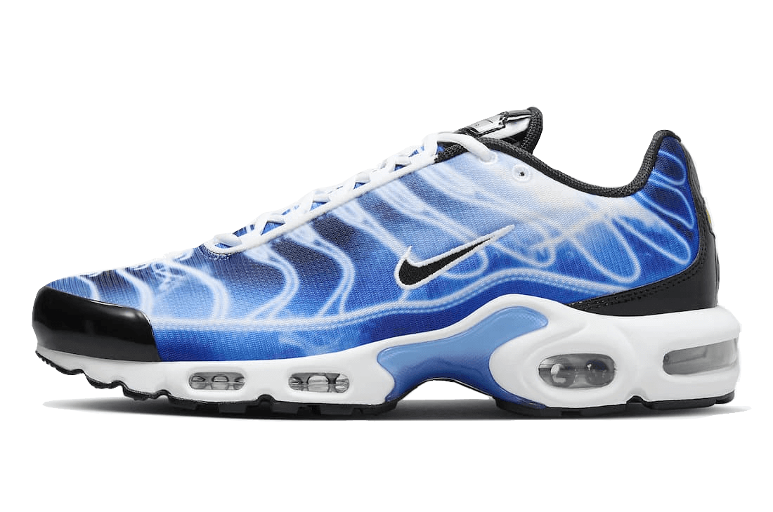air-max-plus-light-photography-old-royal-sneakee-store