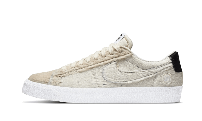sb-blazer-low-medicom-toy-2020-sneakee-store