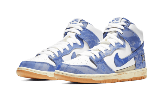 sb-dunk-high-carpet-company-sneakee-store