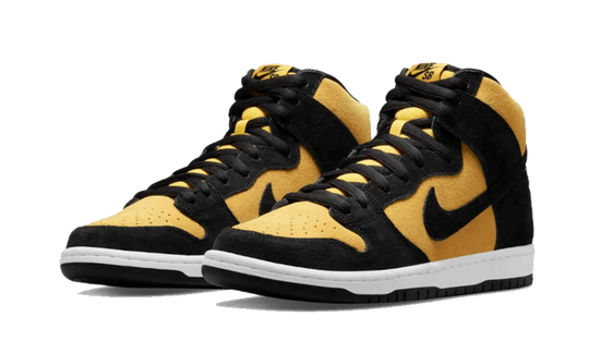 sb-dunk-high-pro-maize-and-black-sneakee-store