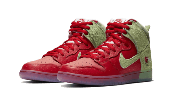 sb-dunk-high-pro-qs-strawberry-cough-sneakee-store