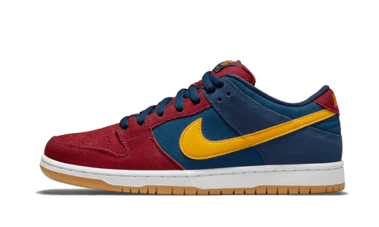 sb-dunk-low-barcelona-sneakee-store