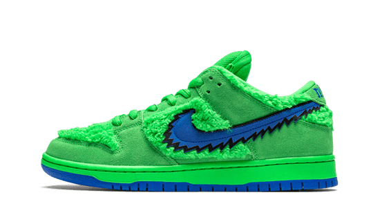 sb-dunk-low-grateful-dead-bears-green-sneakee-store