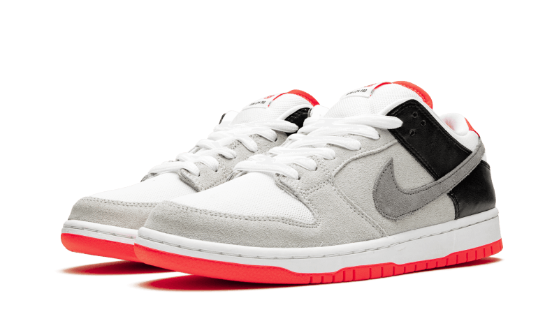 sb-dunk-low-infrared-sneakee-store