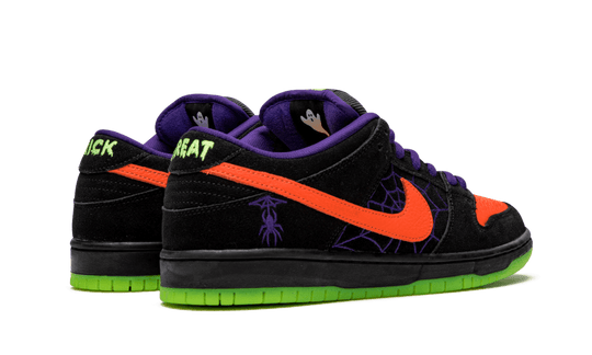 sb-dunk-low-night-of-mischief-sneakee-store