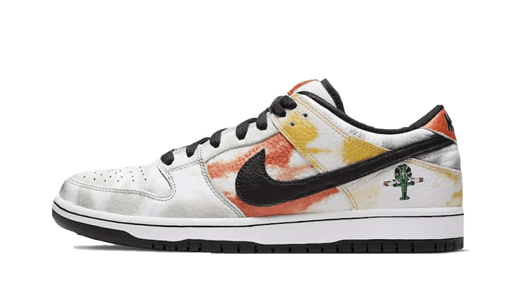 sb-dunk-low-raygun-tie-dye-away-sneakee-store