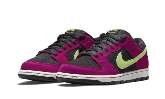 sb-dunk-low-red-plum-sneakee-store