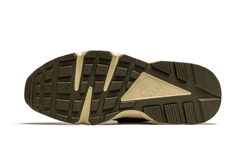 stussy-air-huarache-desert-oak-sneakee-store