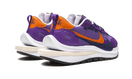vaporwaffle-sacai-dark-iris-sneakee-store