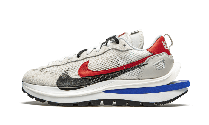vaporwaffle-sacai-sport-fuchsia-game-royal-sneakee-store