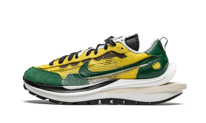 vaporwaffle-sacai-tour-yellow-stadium-green-sneakee-store