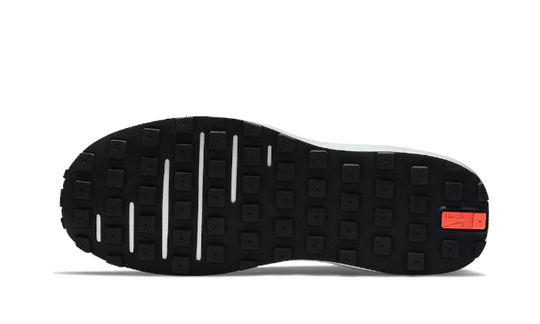 waffle-one-black-white-swoosh-sneakee-store