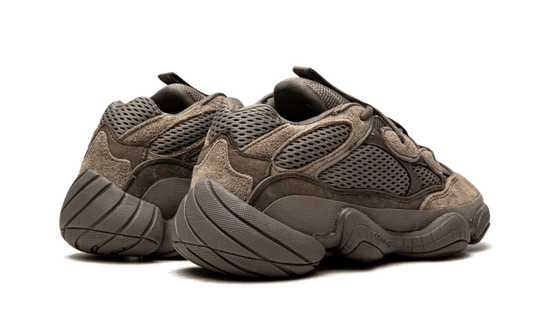 yeezy-500-clay-brown-sneakee-store