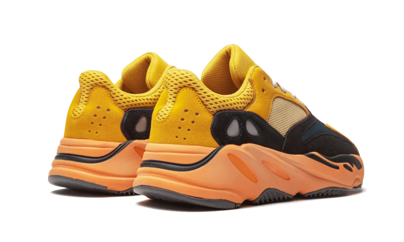 yeezy-700-sun-sneakee-store