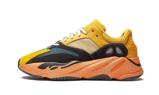 yeezy-700-sun-sneakee-store