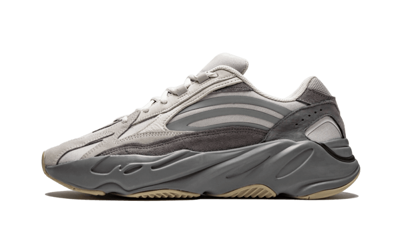 yeezy-700-v2-tephra-sneakee-store