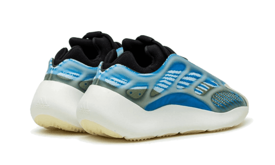 yeezy-700-v3-arzareth-sneakee-store