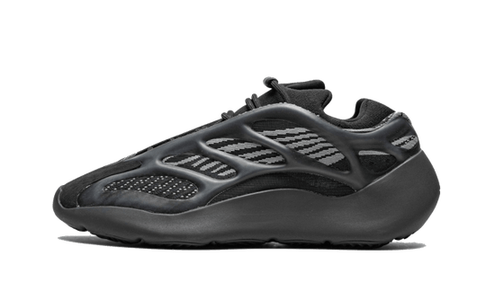 yeezy-700-v3-dark-glow-sneakee-store