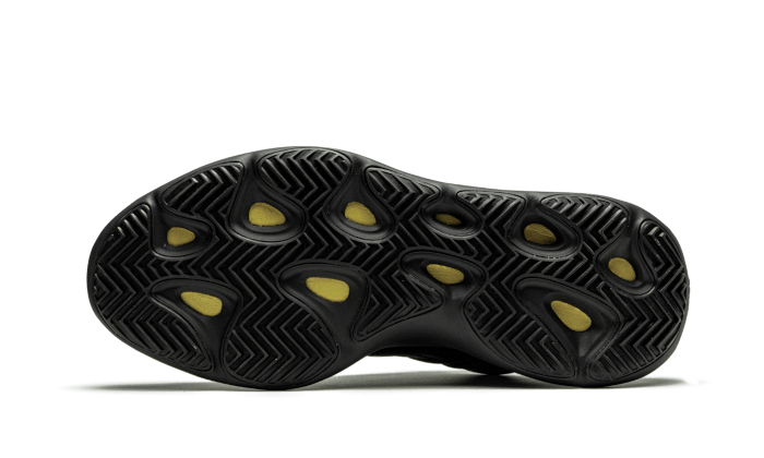 yeezy-700-v3-dark-glow-sneakee-store