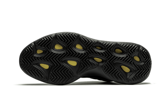 yeezy-700-v3-dark-glow-sneakee-store