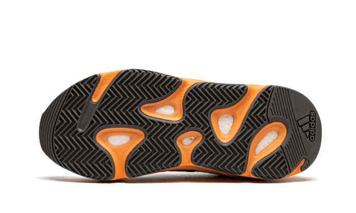 yeezy-700-wash-orange-sneakee-store