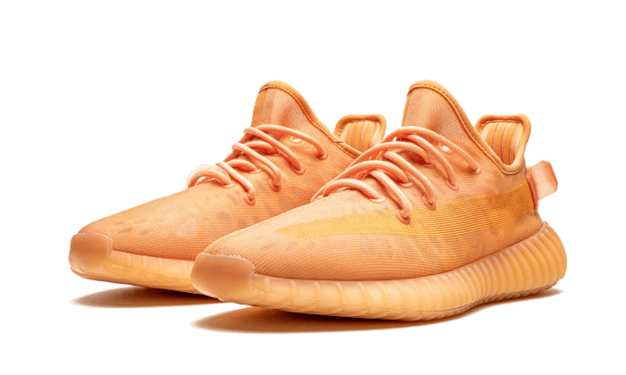 yeezy-boost-350-v2-mono-clay-sneakee-store