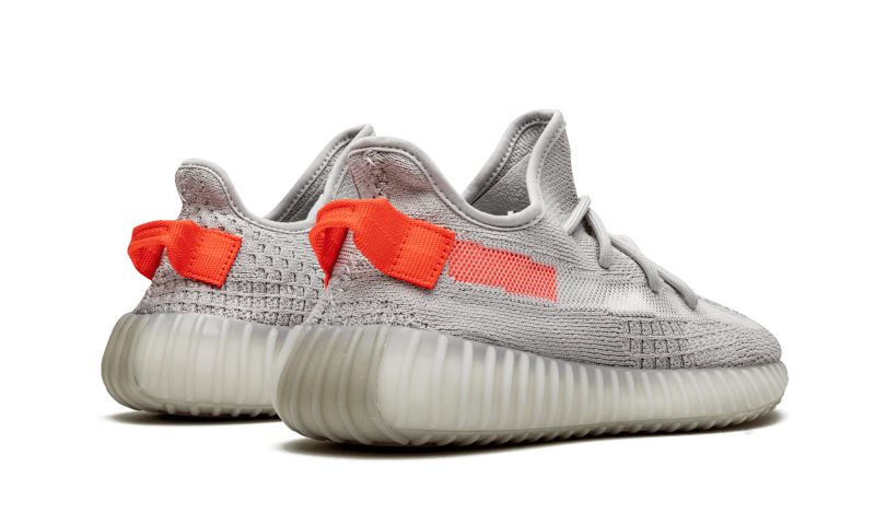 yeezy-boost-350-v2-tail-light-sneakee-store