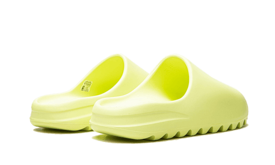 yeezy-slide-glow-green-runstock