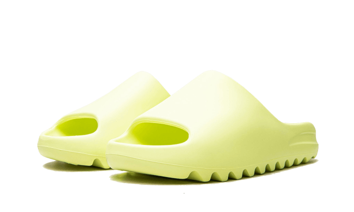 yeezy-slide-glow-green-runstock