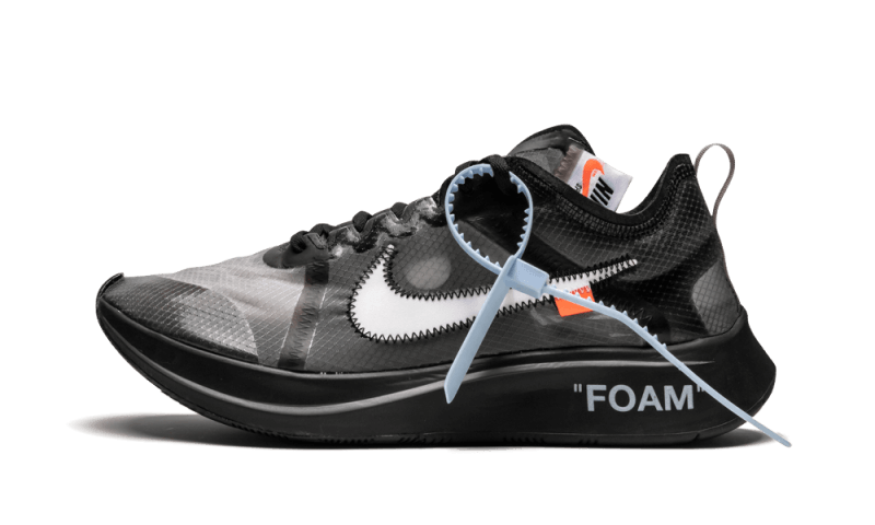 zoom-fly-off-white-black-silver-sneakee-store