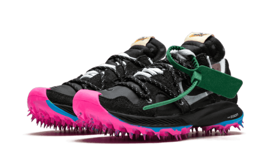 zoom-terra-kiger-5-off-white-black-sneakee-store